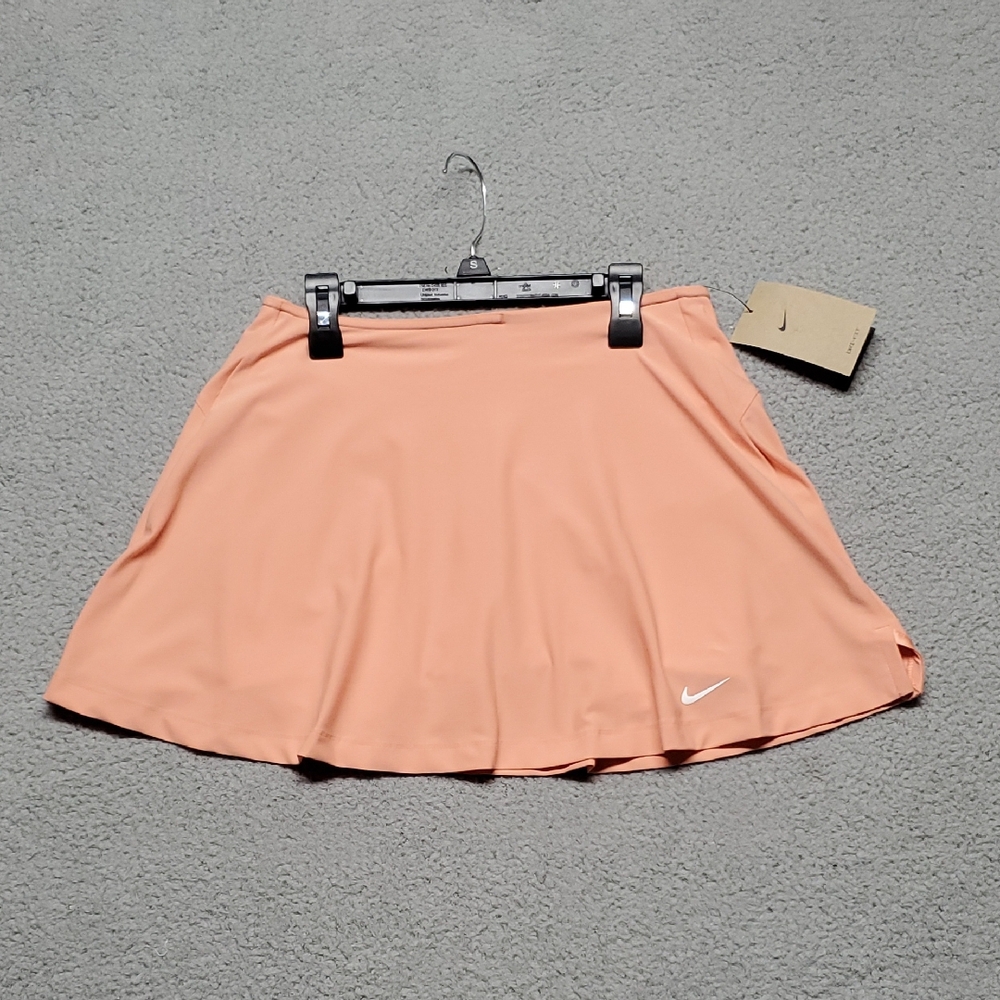 Nike Women's Skater Skort in Soft Peach